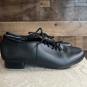 Theatricals Black Tap Shoes Size 6.5 Black Big Girl